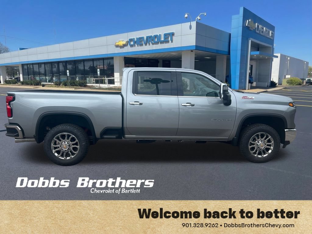 New 2026 Chevrolet Silverado 2500 LTZ w/ LTZ Premium Package AWD/4WD image 9