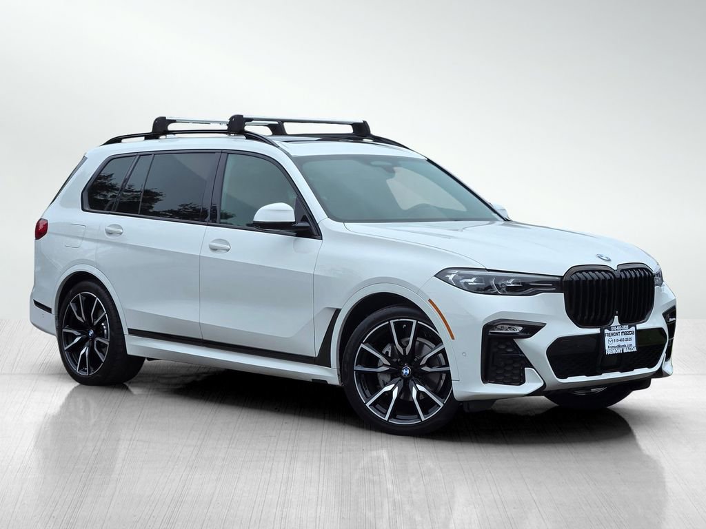 Used 2021 BMW X7 xDrive40i w/ M Sport Package AWD/4WD image 1