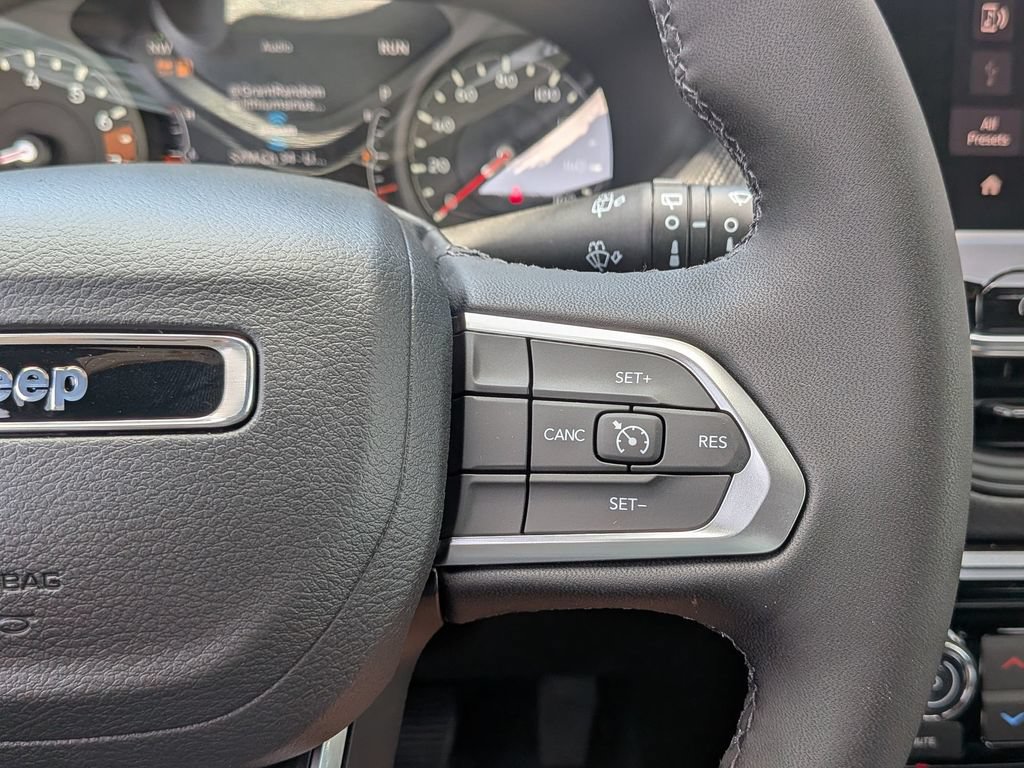 New 2026 Jeep Compass Latitude AWD/4WD image 21