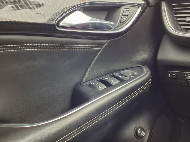 Used 2023 Buick Envision Preferred image 20