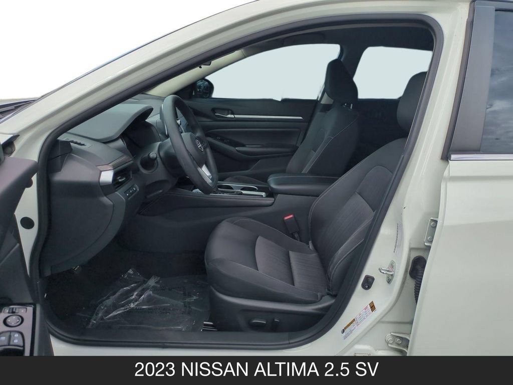 Certified 2023 Nissan Altima 2.5 SV FWD image 14