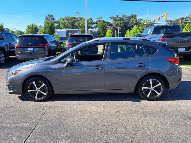 Used 2022 Subaru Impreza 2.0i Premium AWD/4WD image 13