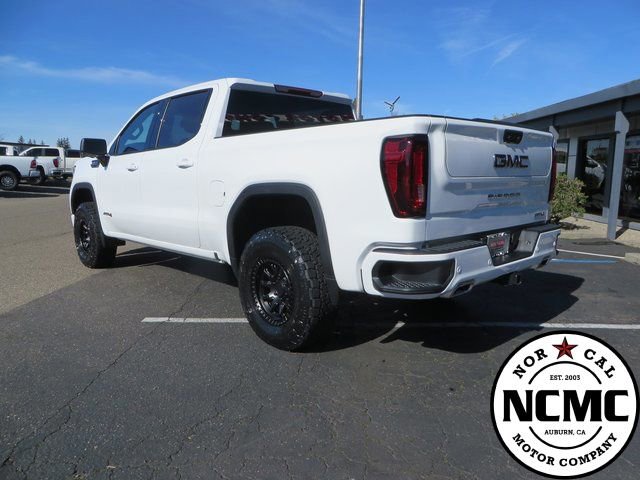 Used 2025 GMC Sierra 1500 AT4 image 3