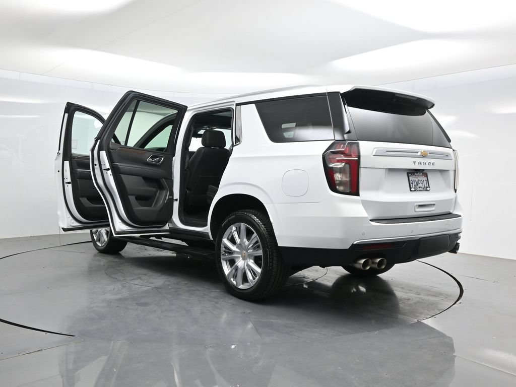 Used 2022 Chevrolet Tahoe High Country w/ Premium Package 2 AWD/4WD image 53