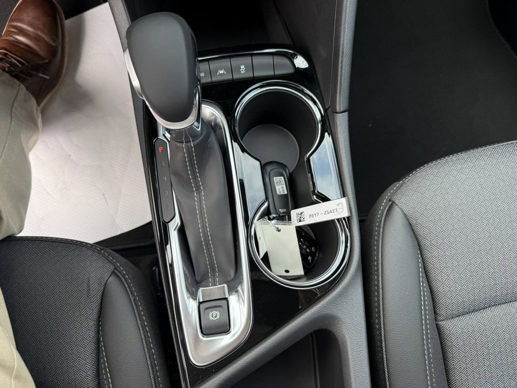 New 2026 Buick Encore GX Preferred w/ Comfort Package AWD/4WD image 15