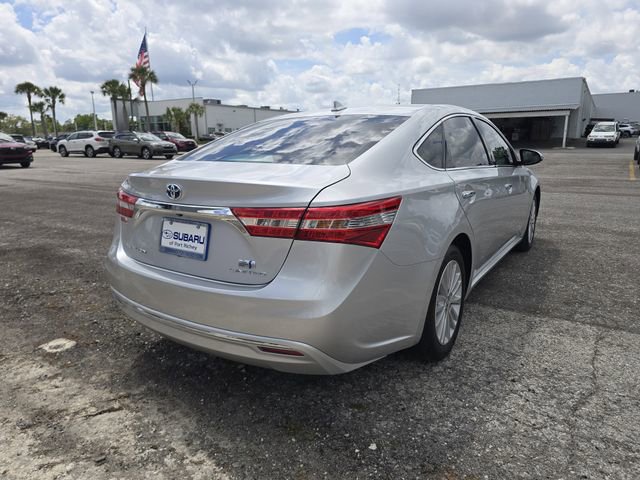 Used 2014 Toyota Avalon Limited FWD image 3