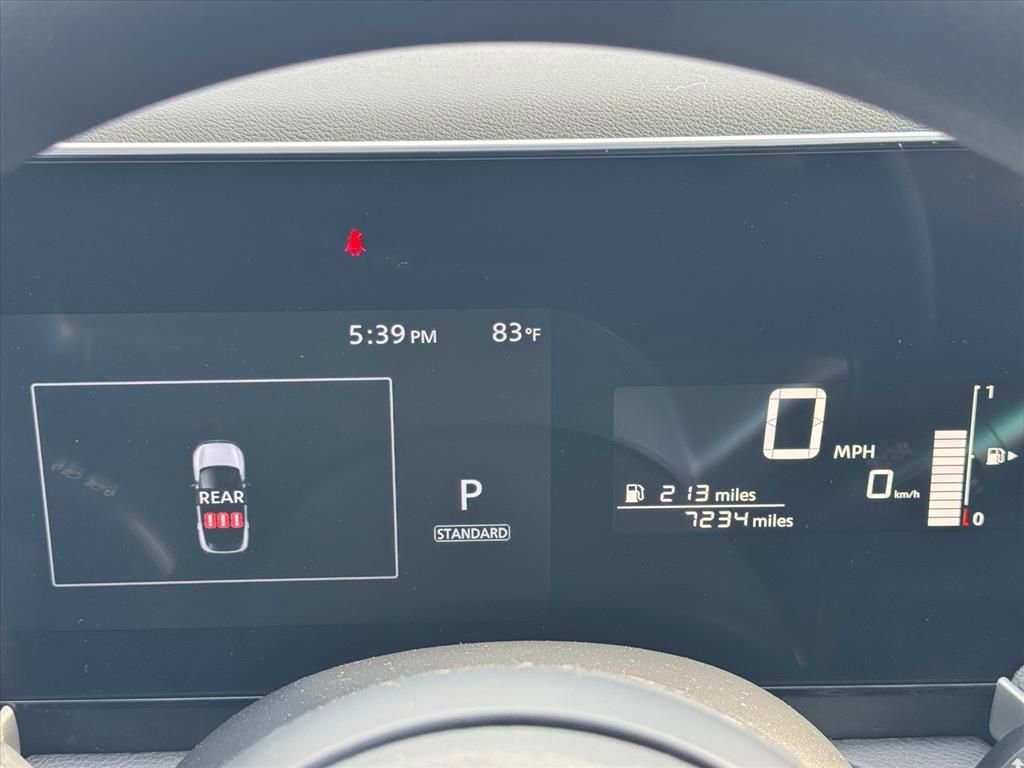 Certified 2025 Nissan Kicks SV w/ Interior Electronics Package image 18