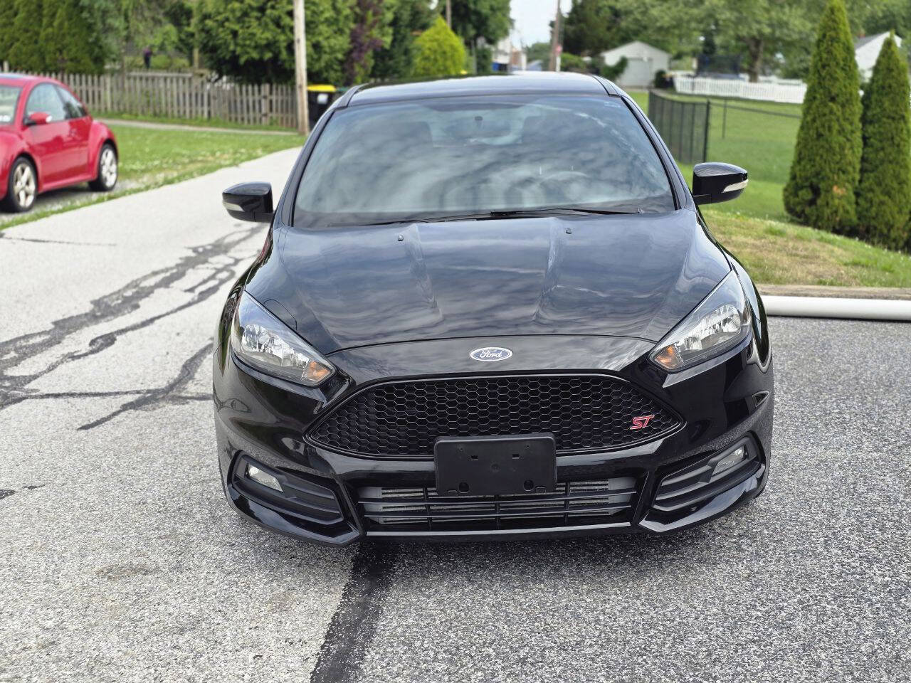 Used 2018 Ford Focus ST FWD image 35