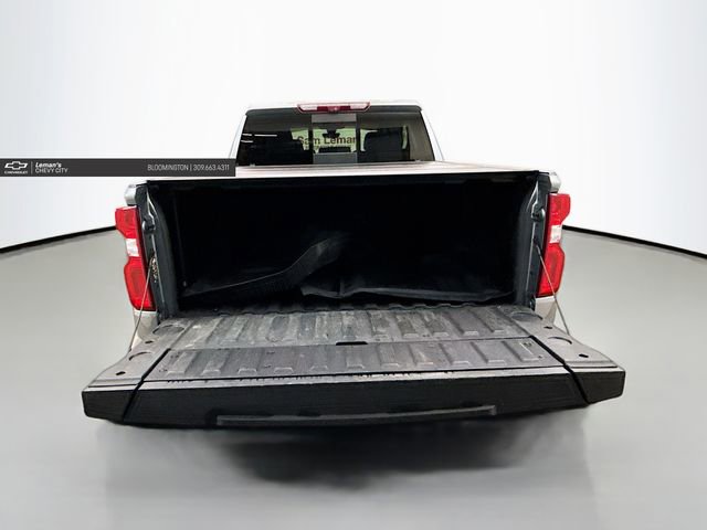 Used 2022 Chevrolet Silverado 1500 High Country w/ Technology Package image 30