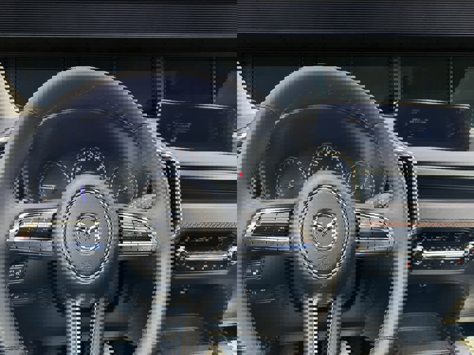 Used 2025 MAZDA CX-50 2.5 Hybrid w/ Premium Plus Pkg image 4