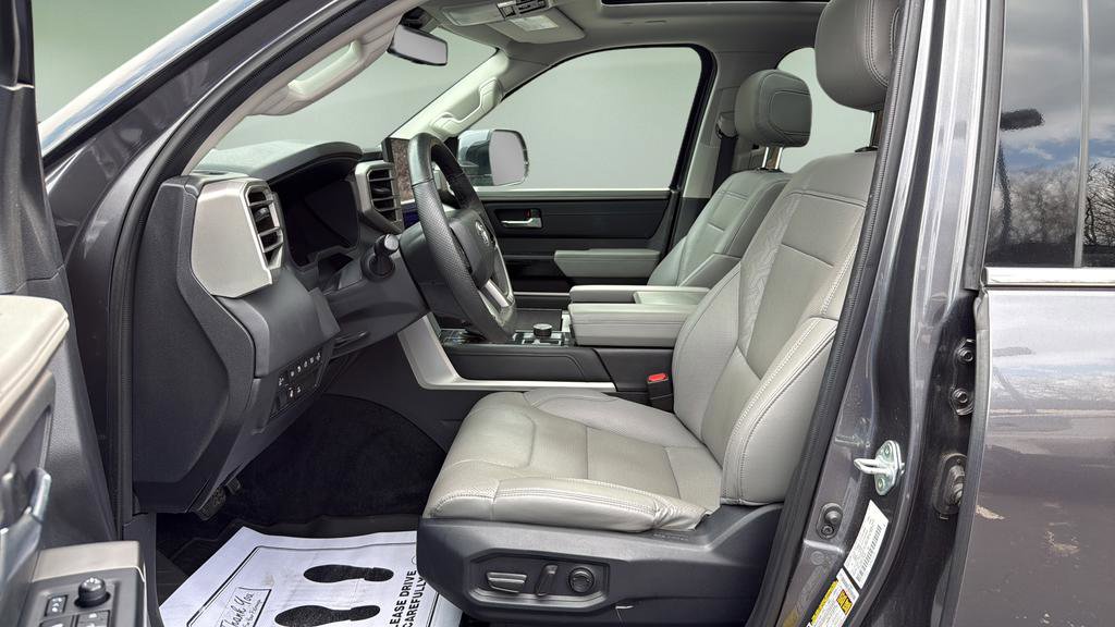 Used 2023 Toyota Sequoia Limited w/ Tow Technology Package image 11