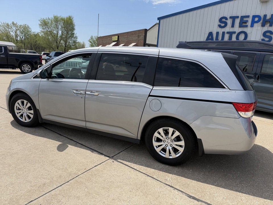 Used 2016 Honda Odyssey EX-L image 8