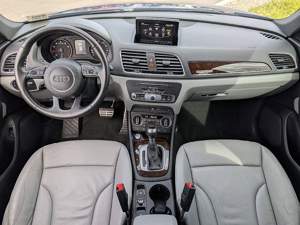 Used 2018 Audi Q3 2.0T Premium Plus w/ Premium Plus Package image 23