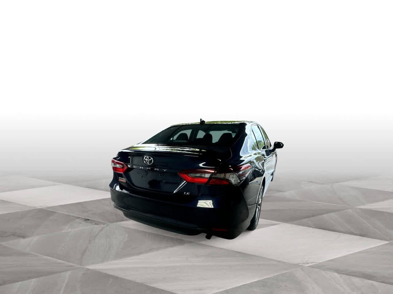 Used 2021 Toyota Camry LE FWD image 8