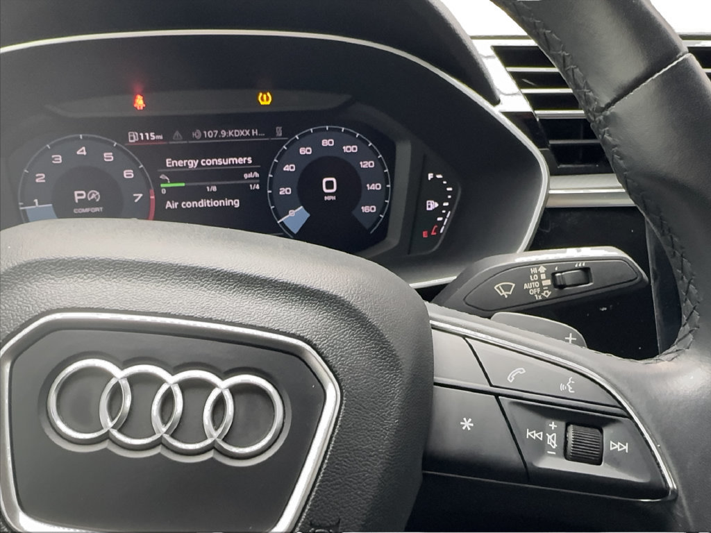 Used 2023 Audi Q3 2.0T Premium w/ Convenience Package AWD/4WD image 46