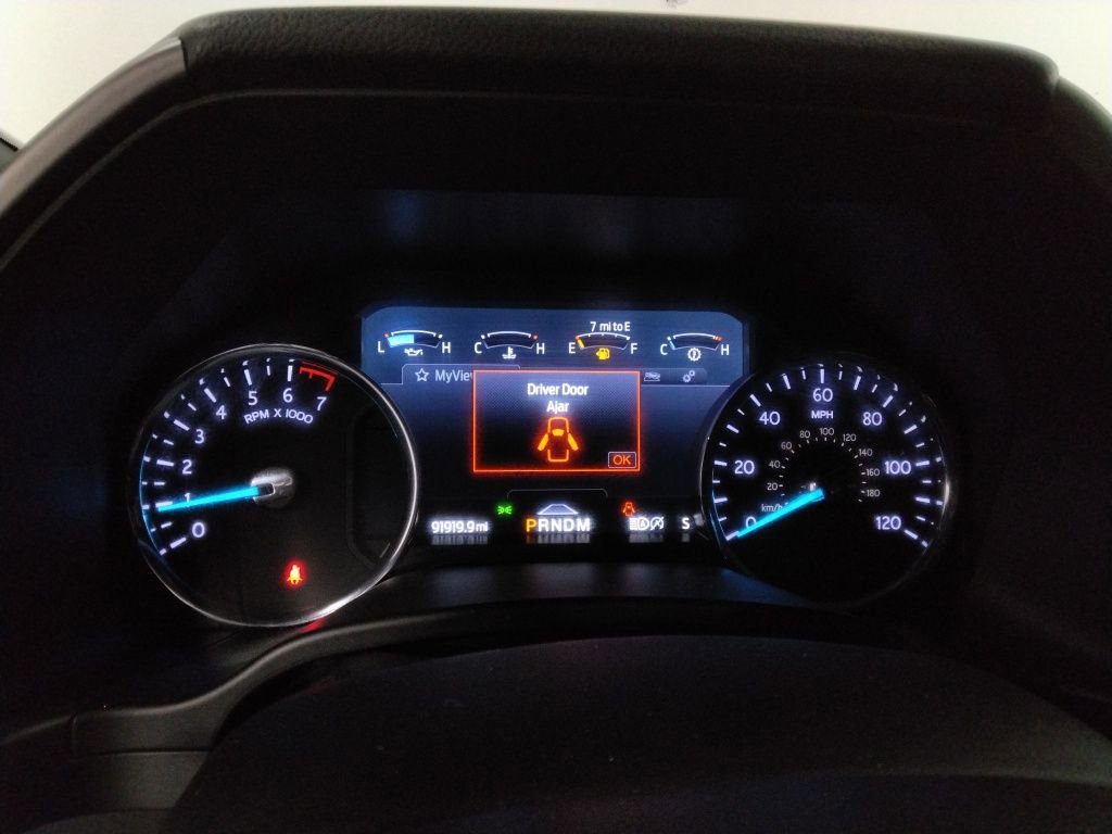 Used 2021 Ford Expedition Max XLT image 17