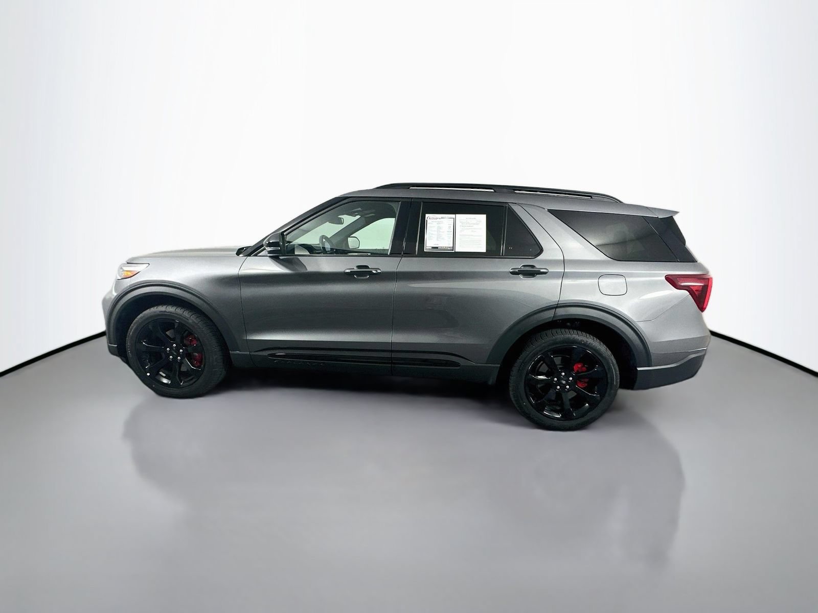Used 2023 Ford Explorer ST w/ Equipment Group 401A AWD/4WD image 4