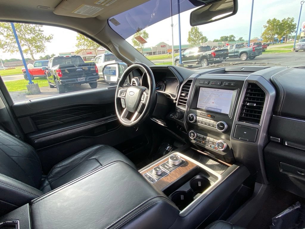 Used 2021 Ford Expedition Max Platinum AWD/4WD image 39