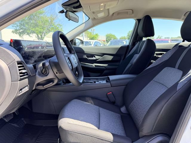 New 2026 Nissan Sentra SV w/ Floor Mat Package FWD image 16