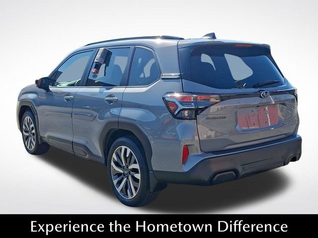 Used 2025 Subaru Forester Touring w/ Protection Package AWD/4WD image 4