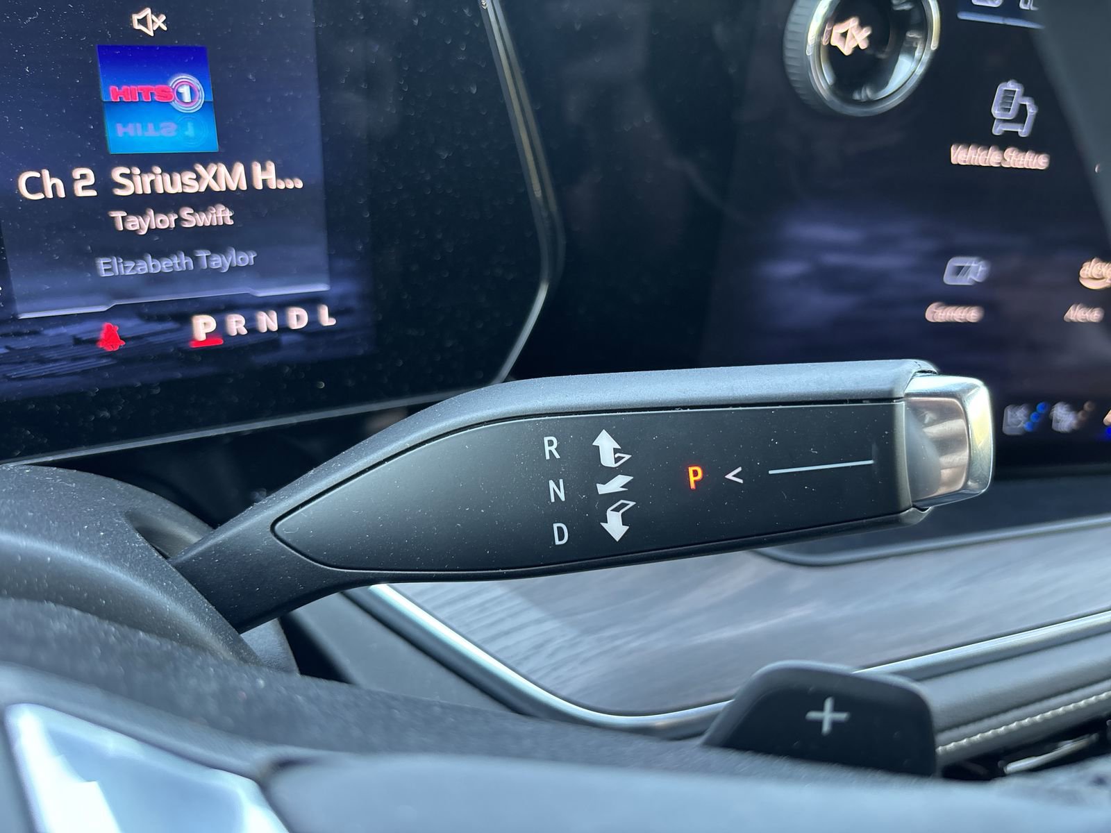 New 2025 Chevrolet Suburban Premier image 22
