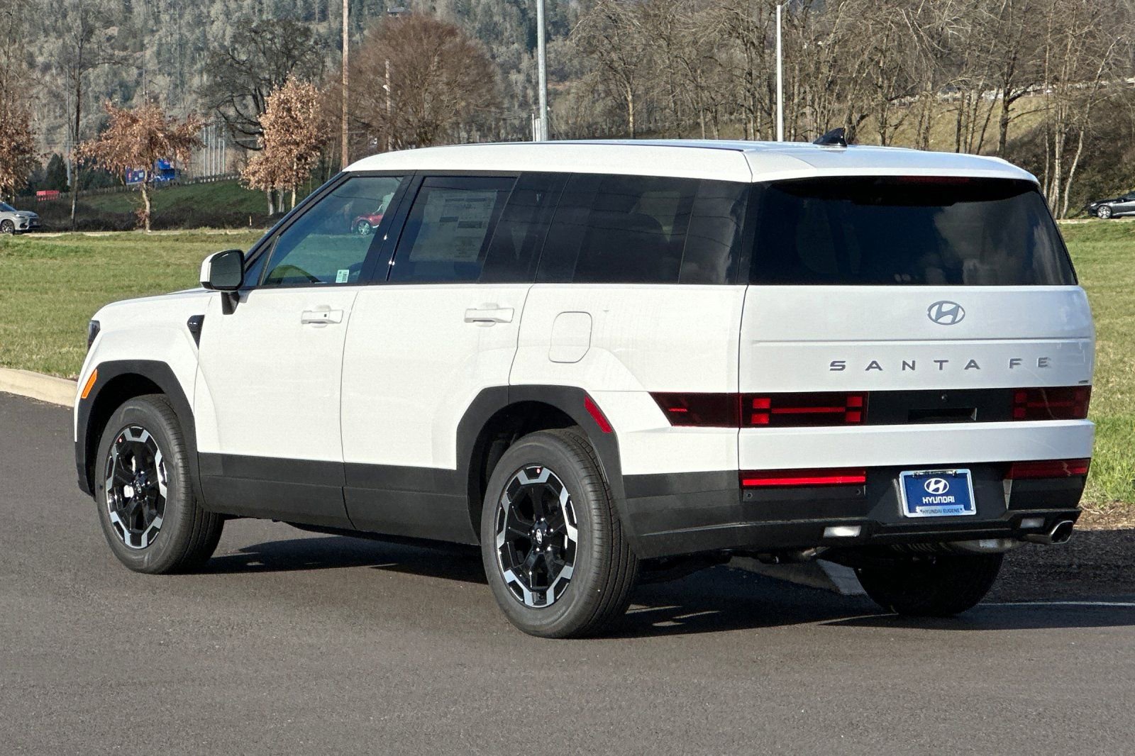Used 2025 Hyundai Santa Fe SE image 5
