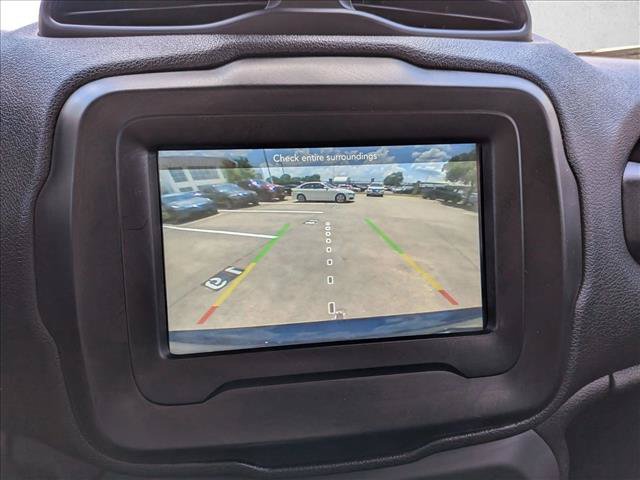 Used 2018 Jeep Renegade Limited w/ Safety & Security Group FWD image 13
