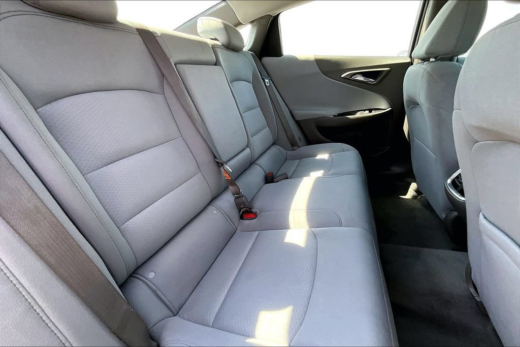 Used 2024 Chevrolet Malibu LT FWD image 26