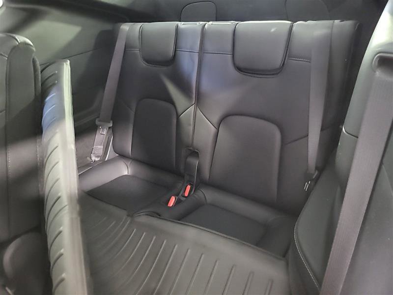 Used 2025 Tesla Model Y Long Range image 3