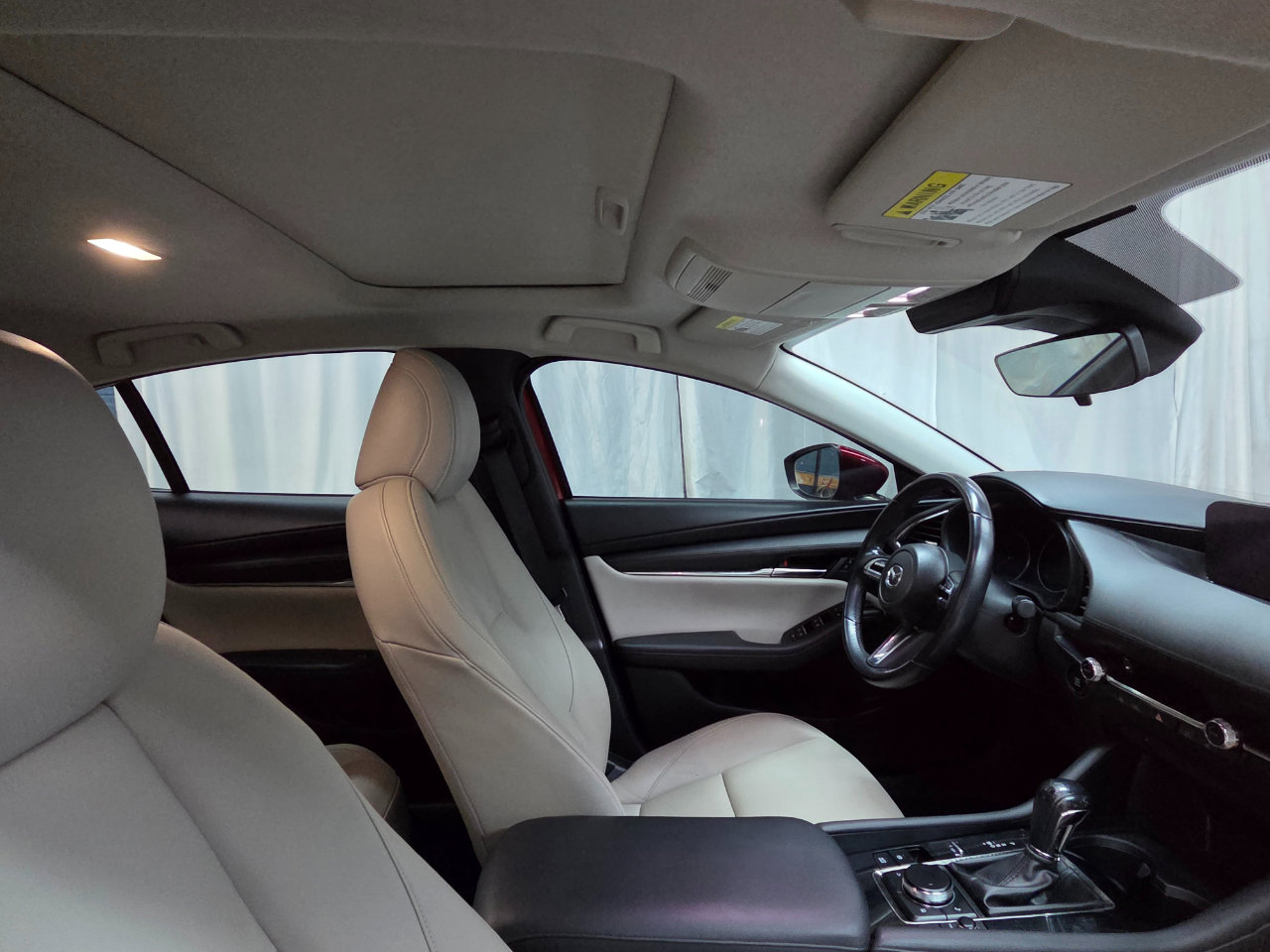 Used 2021 MAZDA MAZDA3 s image 23