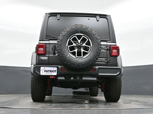 Used 2024 Jeep Wrangler Unlimited Rubicon w/ Technology Group AWD/4WD image 37