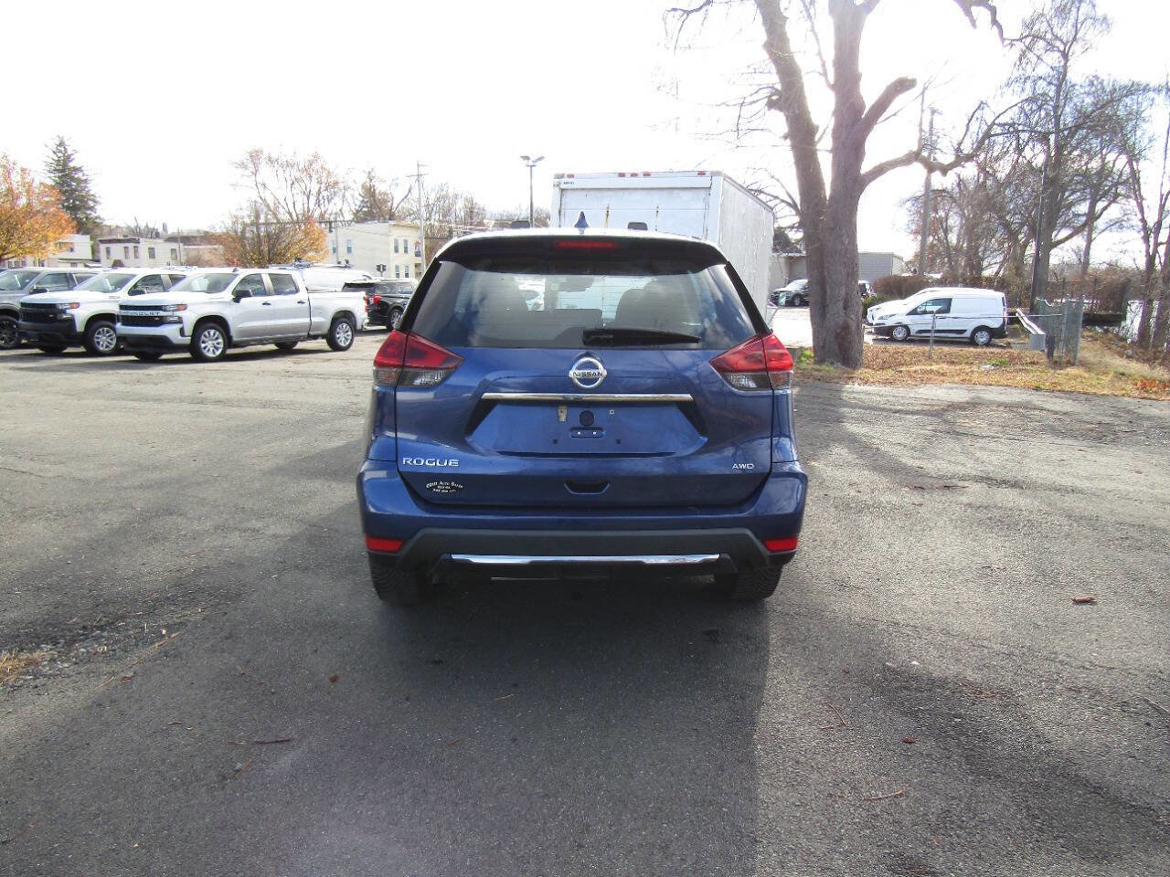 Used 2020 Nissan Rogue S image 6