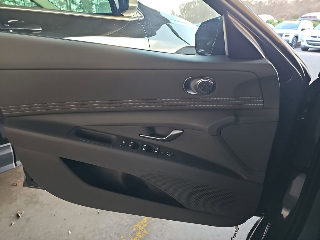 New 2026 Hyundai Elantra SEL Sport image 27