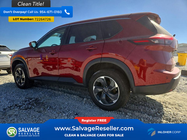Used 2025 Nissan Rogue SV AWD/4WD image 3