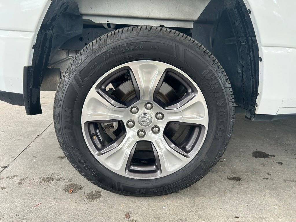 Used 2024 RAM 1500 Laramie RWD image 22