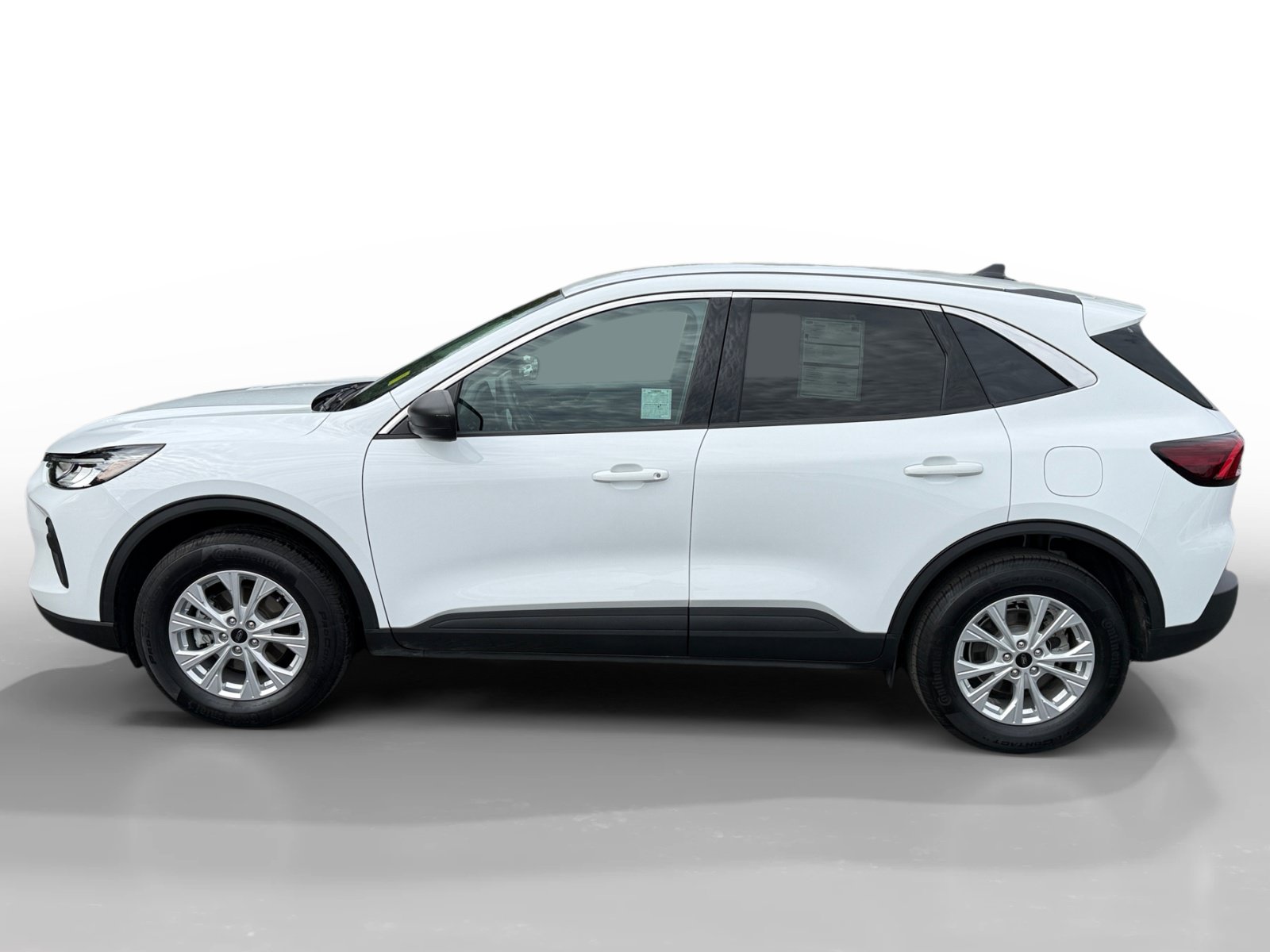 Certified 2024 Ford Escape Active w/ Tech Pack #1 AWD/4WD image 2
