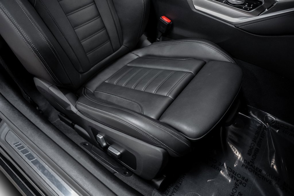 Used 2022 BMW 440i xDrive Convertible w/ Premium Package image 34