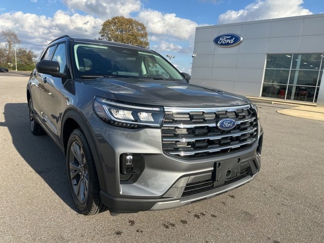 New 2026 Ford Explorer Active w/ Active Comfort Package image 5