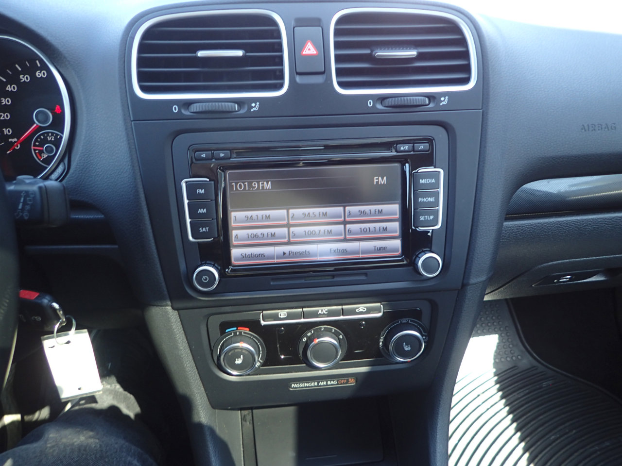 Used 2013 Volkswagen Jetta SE image 19