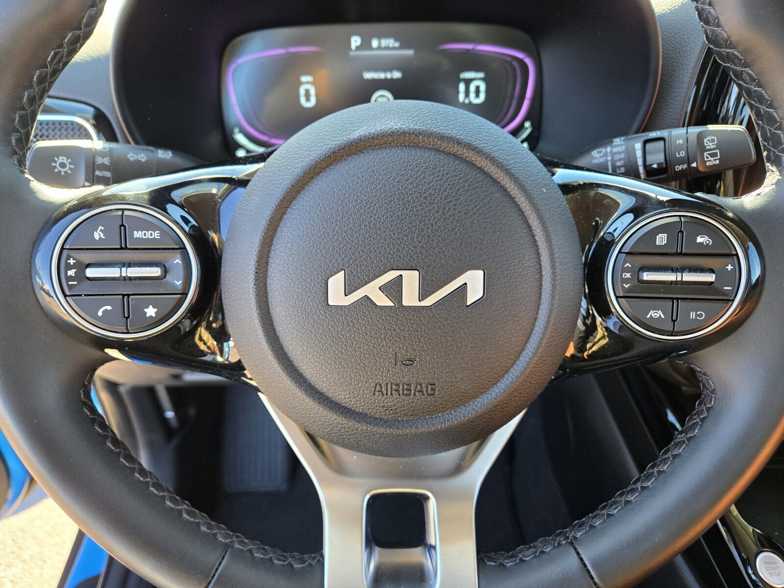 Used 2025 Kia Soul EX image 23