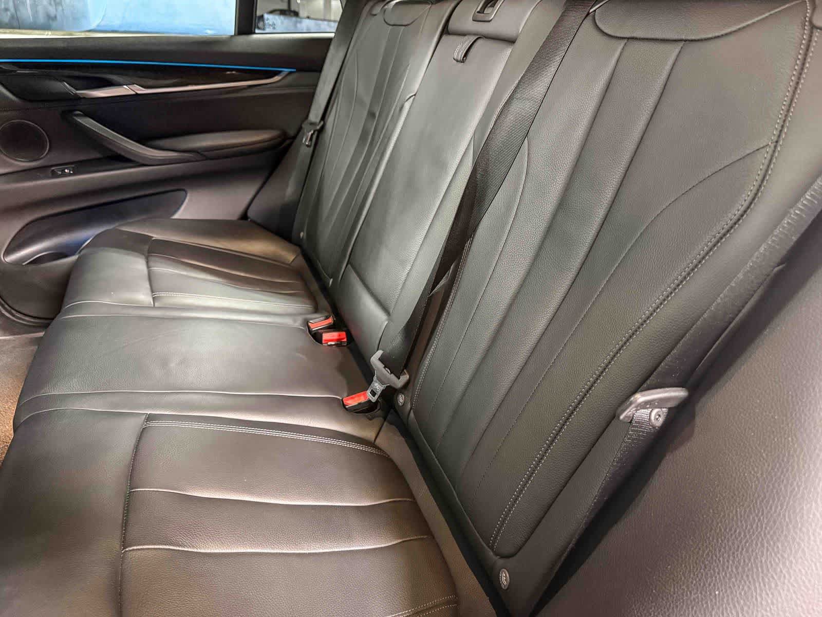 Used 2018 BMW X5 xDrive35i w/ M Sport Package AWD/4WD image 19