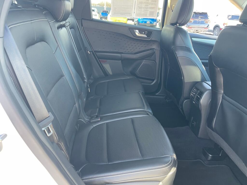 Used 2020 Ford Escape SEL image 21