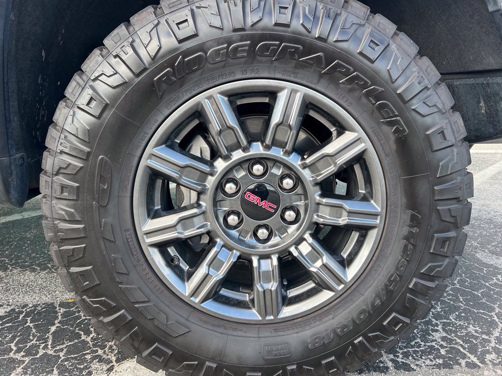 Used 2026 GMC Sierra 1500 AT4X AWD/4WD image 29