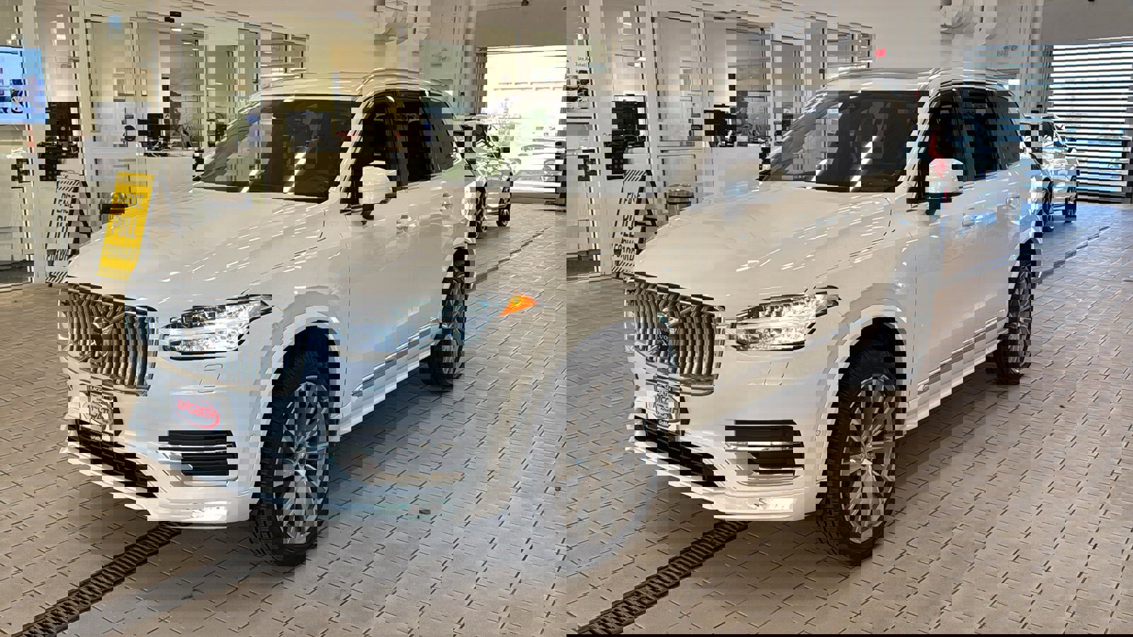 Used 2024 Volvo XC90 B6 Plus w/ Protection Package Premier image 9