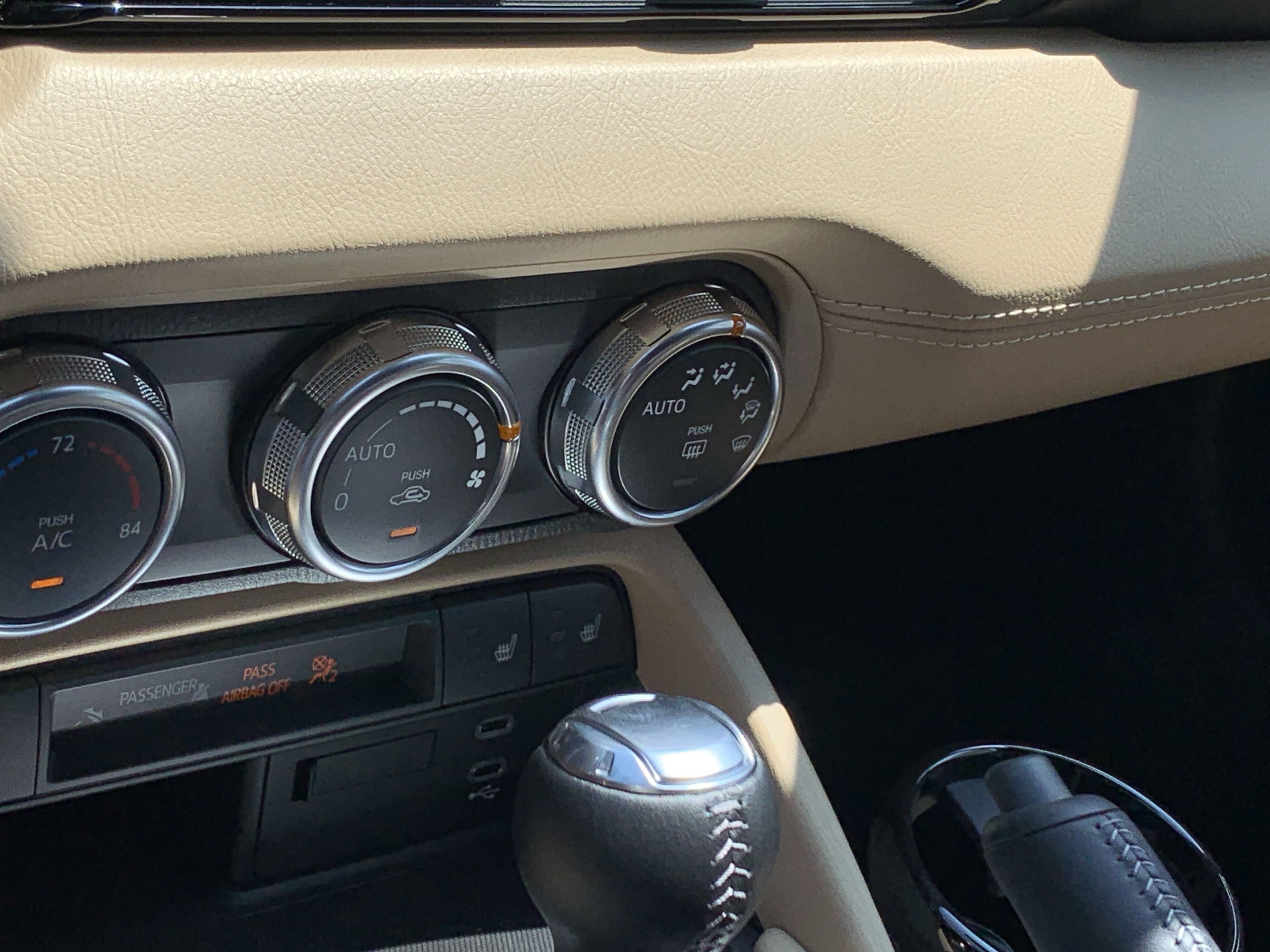 New 2025 MAZDA MX-5 Miata Grand Touring w/ Weather Package image 28