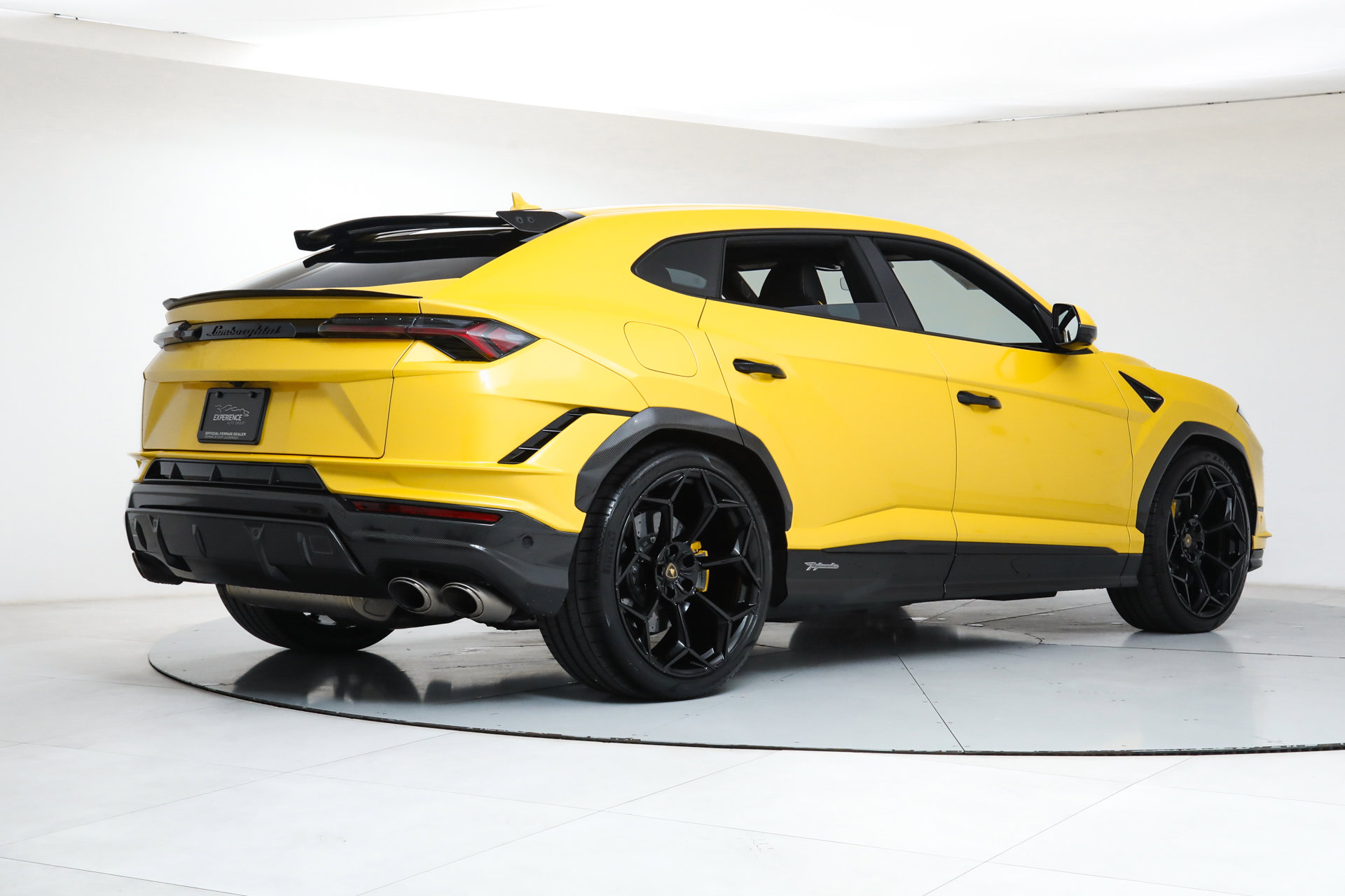 Used 2023 Lamborghini Urus Performante image 5