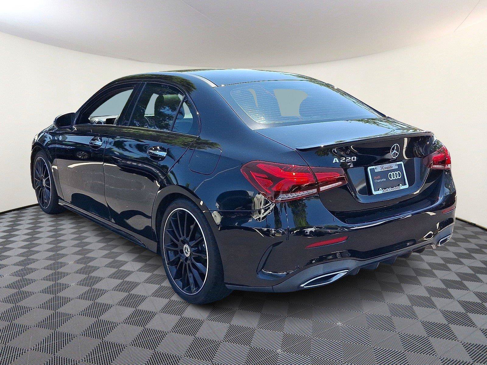 Used 2021 Mercedes-Benz A 220 image 4