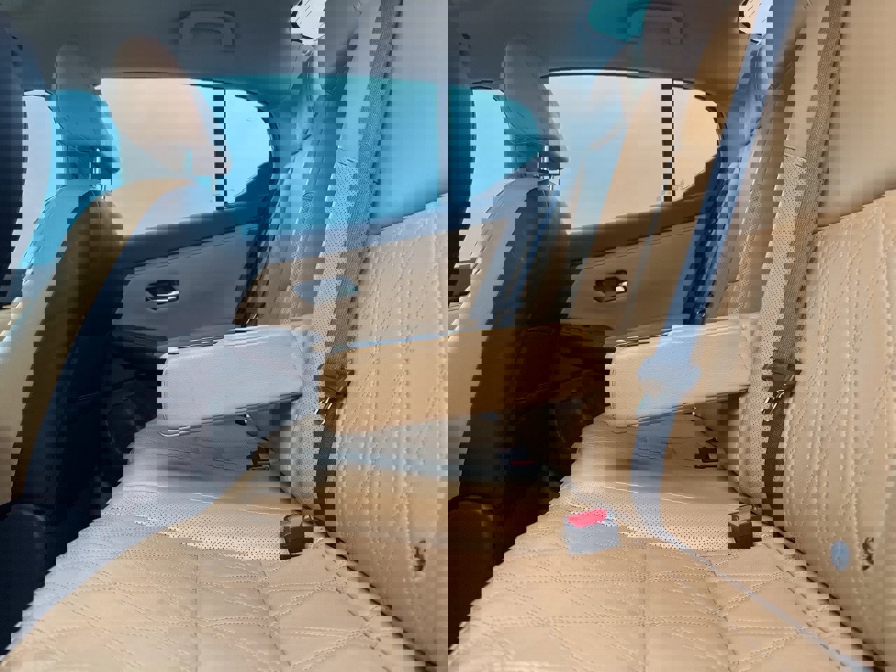 Used 2022 Nissan Sentra SV w/ SV Premium Package image 33