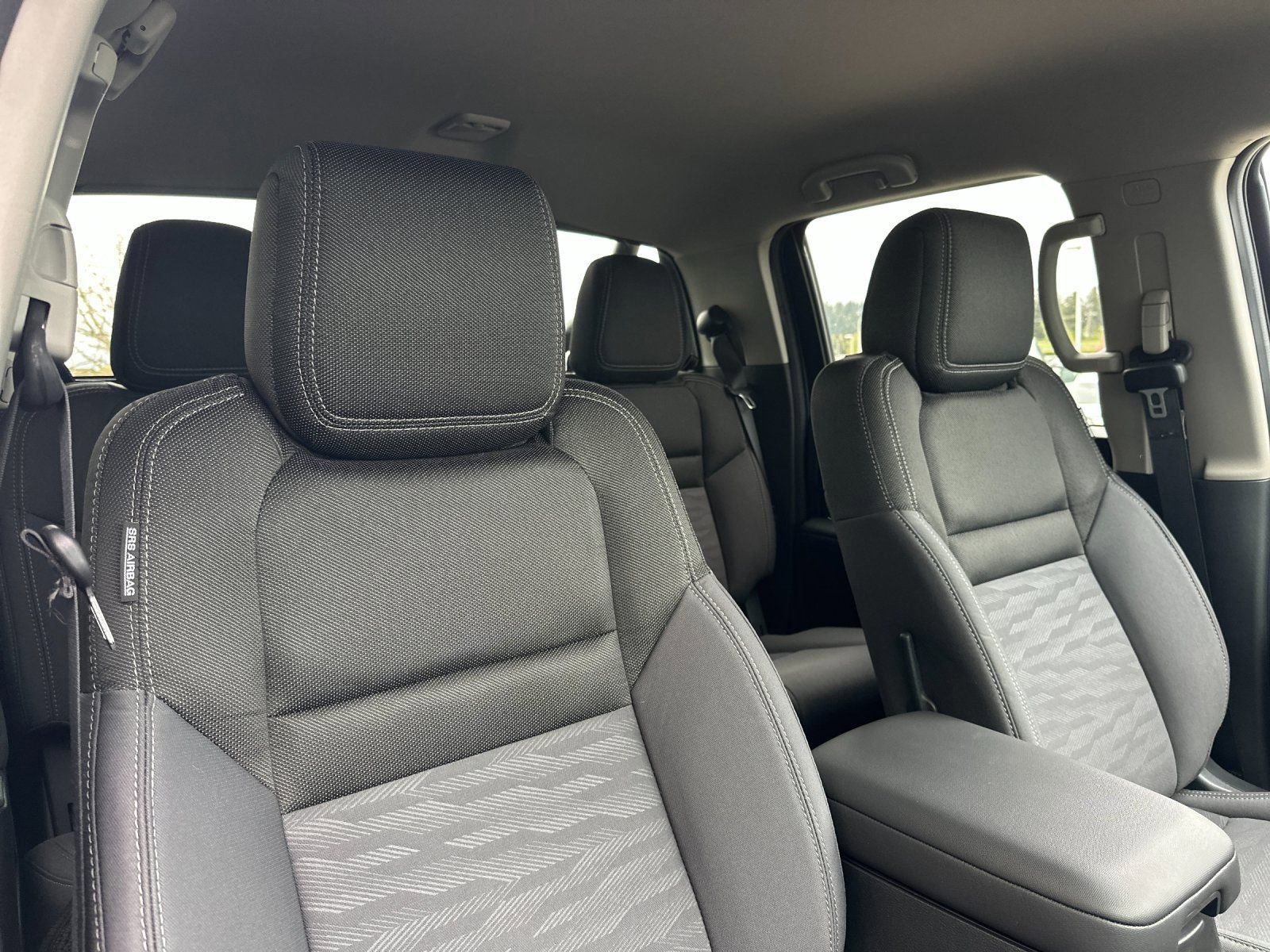 Used 2024 Nissan Frontier SV w/ Hardbody Edition image 15