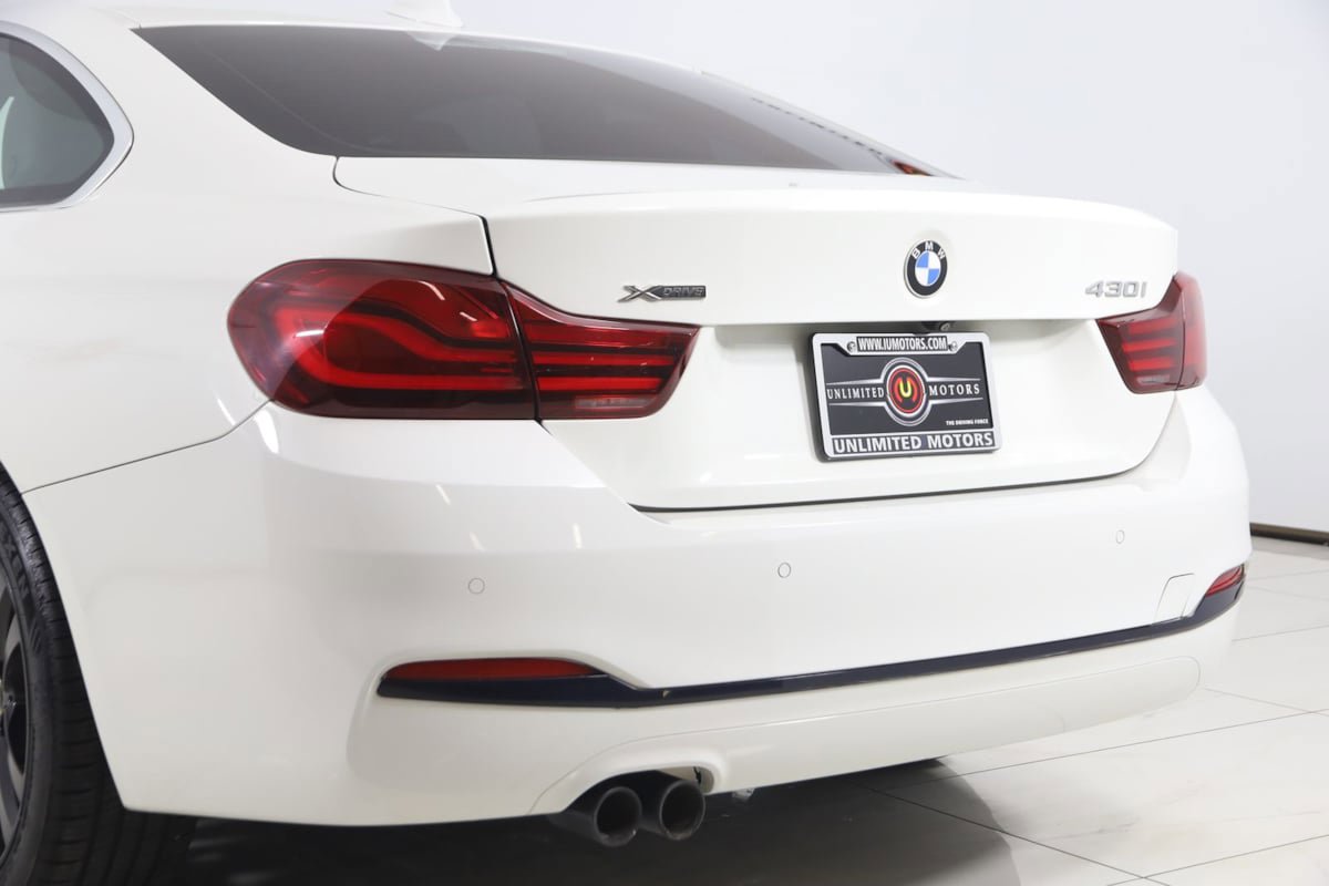 Used 2020 BMW 430i xDrive Coupe w/ Convenience Package image 25